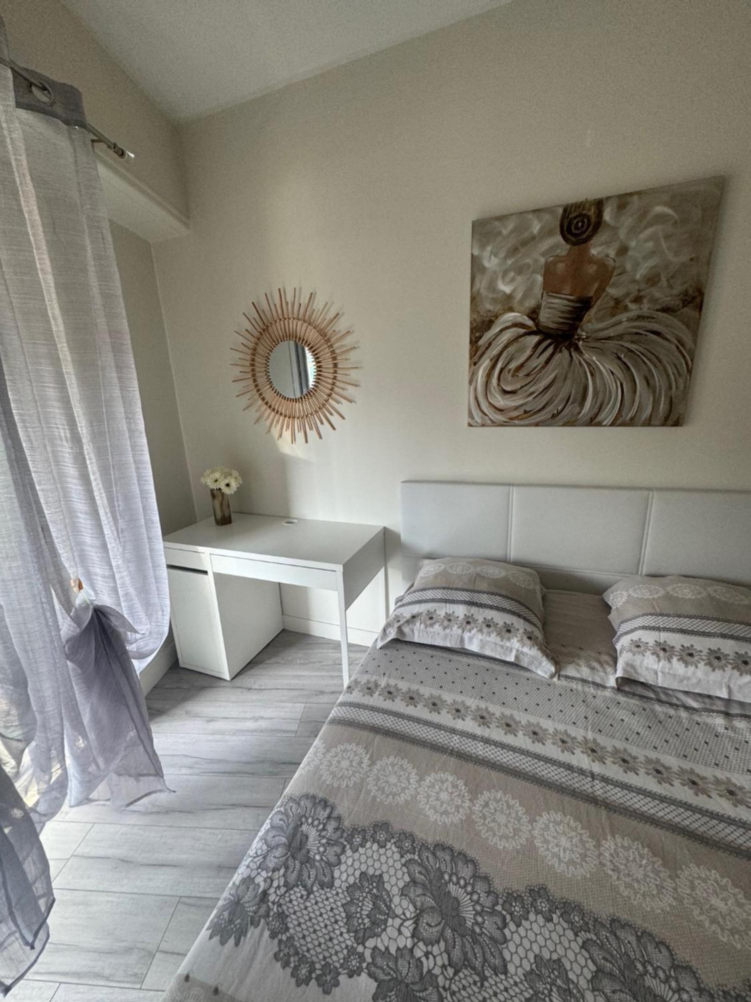 Gorgeous 2 Bedrooms Holiday Apartement Ница Екстериор снимка